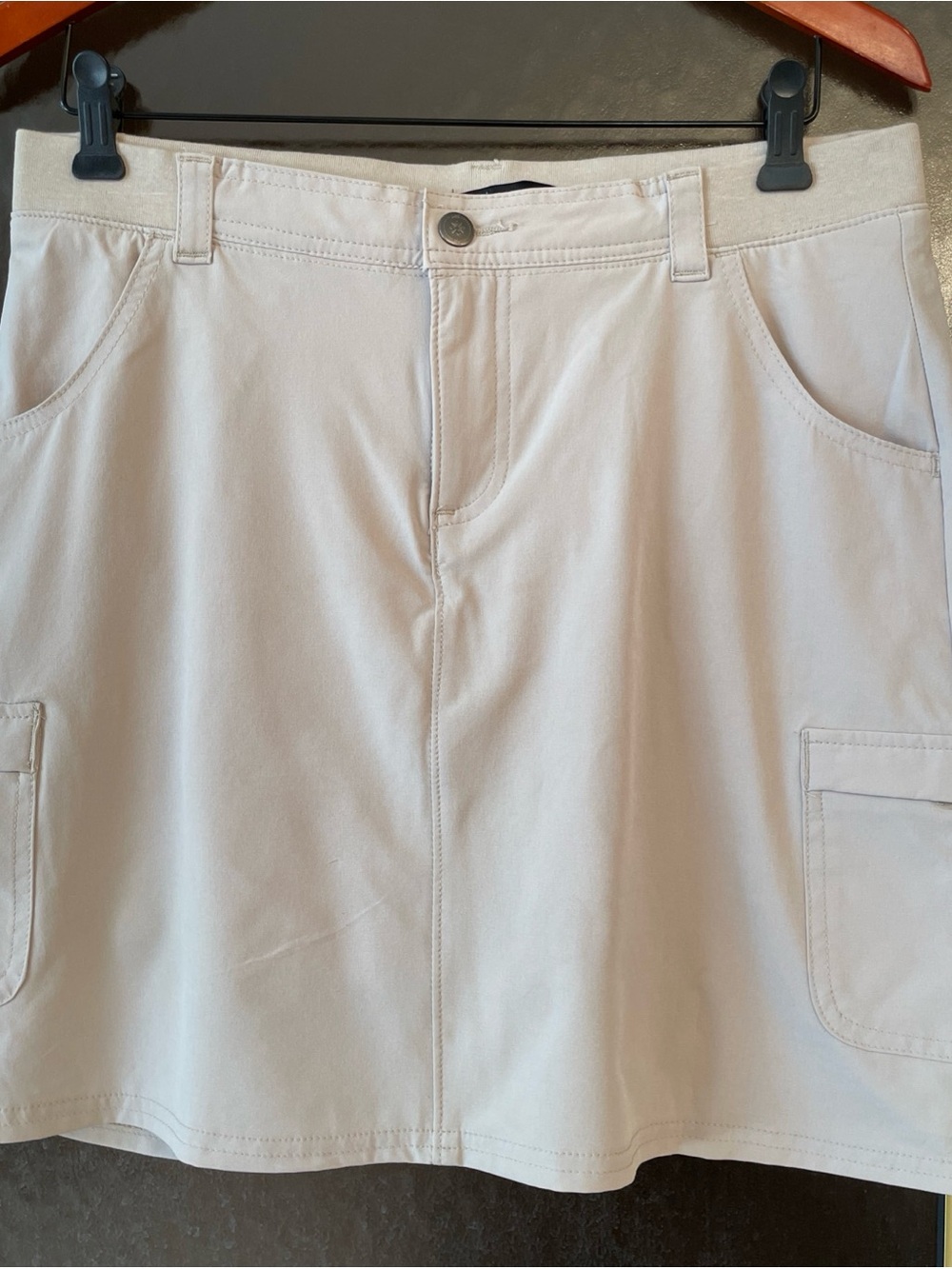 Lee Relaxed Fit 1889 Womens Size 8/Medium Beige Stretch Cargo Skorts W/Pockets